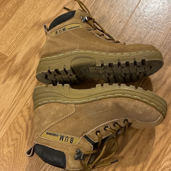 B.U.M. Equipment Women's Classic Beige Ankle Winter Boots (Size  5) Vintage 90's - Picture 10 of 12